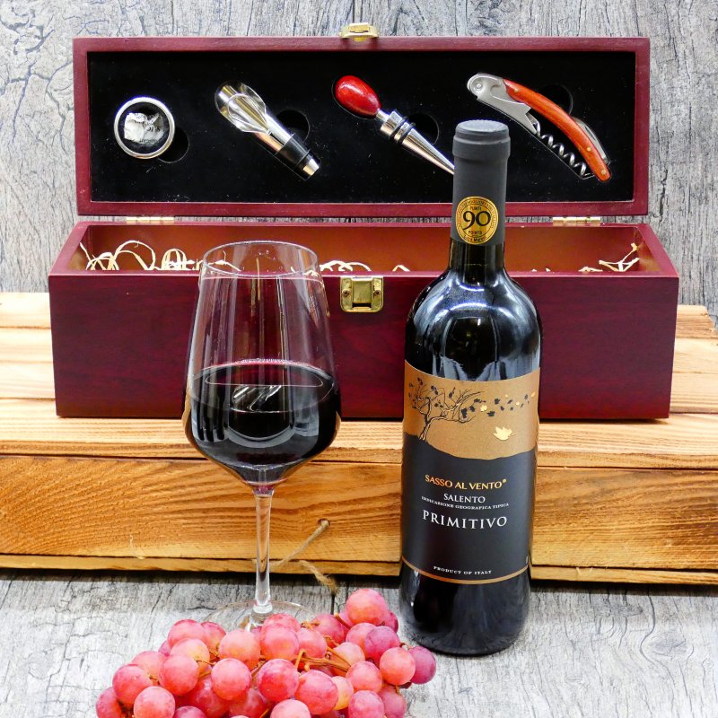Weinkiste Elegance mit Sommelier Set und Rotwein Flasche Sasso Al Ven,  27,90 €